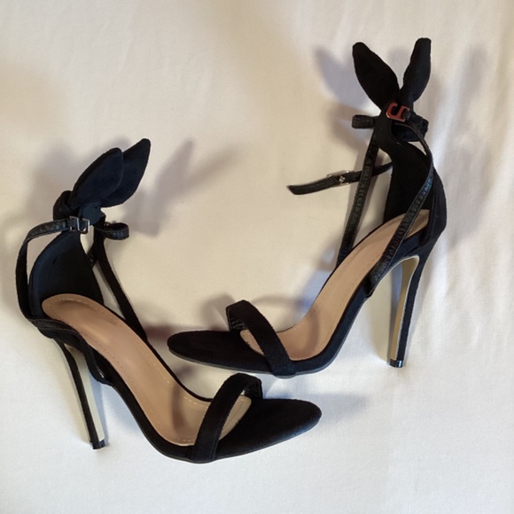 Black heals with bow - Picture 2 of 2